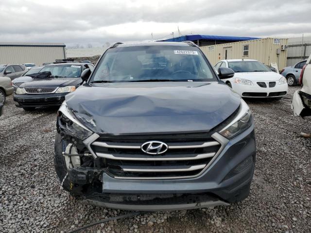 KM8J33A25JU804295 - 2018 HYUNDAI TUCSON VALUE GRAY photo 5