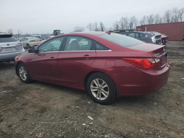 5NPEB4AC0DH511720 - 2013 HYUNDAI SONATA GLS RED photo 2