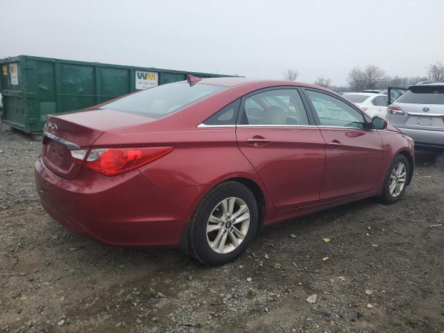 5NPEB4AC0DH511720 - 2013 HYUNDAI SONATA GLS RED photo 3