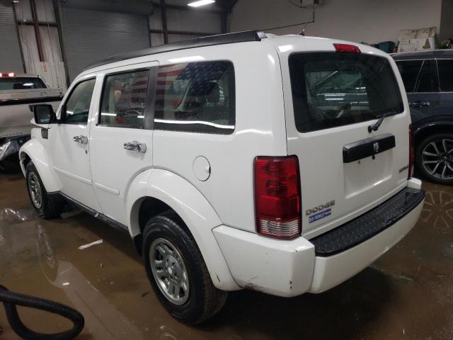 1D4PT2GK2BW596529 - 2011 DODGE NITRO SE WHITE photo 2