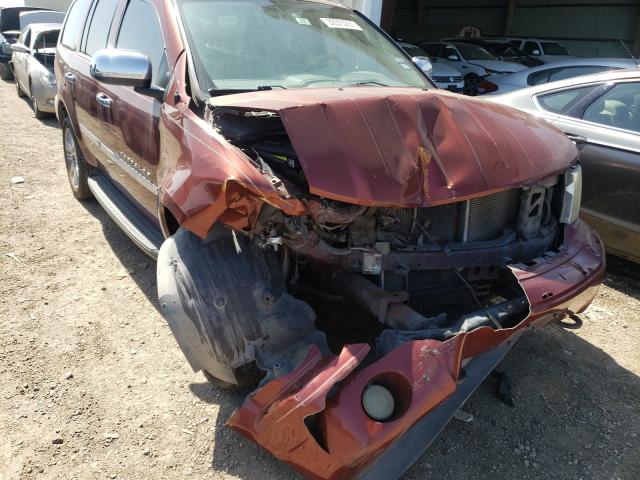 1A8HW58287F547568 - 2007 CHRYSLER ASPEN LIMITED RED photo 9