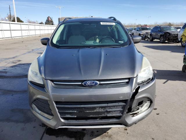 1FMCU9G93EUB01068 - 2014 FORD ESCAPE SE GRAY photo 5