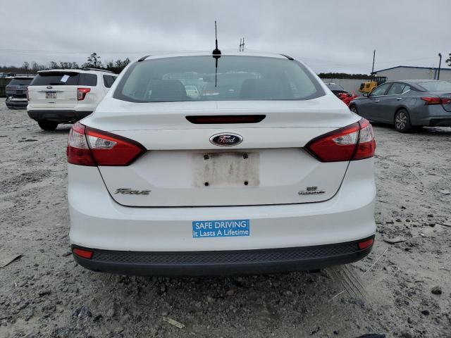 1FADP3F20DL237380 - 2013 FORD FOCUS SE WHITE photo 6