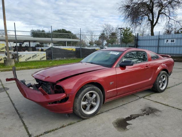 1ZVHT82H285102293 - 2008 FORD MUSTANG GT RED photo 1