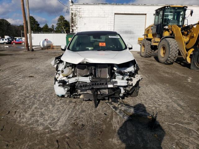 2FMPK3J95LBB10127 - 2020 FORD EDGE SEL WHITE photo 5