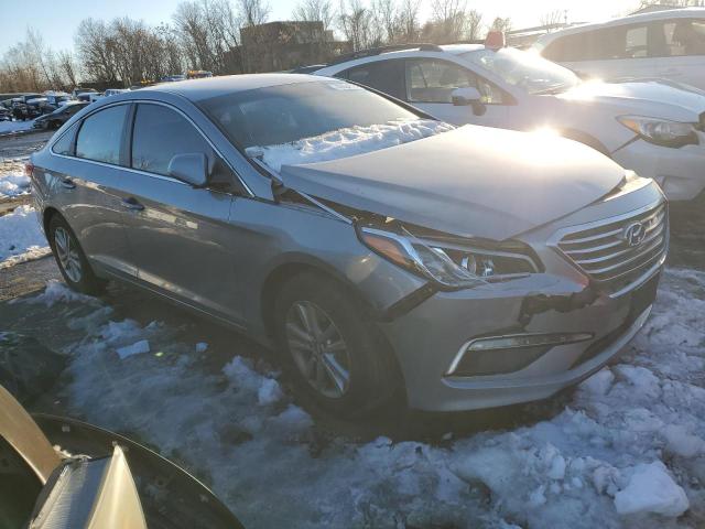 5NPE24AF2FH125961 - 2015 HYUNDAI SONATA SE GRAY photo 4