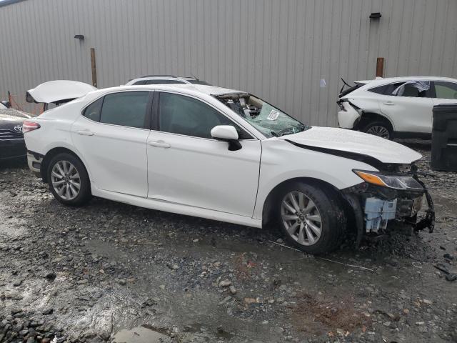 4T1B11HK7KU838387 - 2019 TOYOTA CAMRY L WHITE photo 4