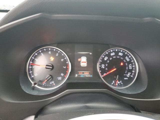 2T3W1RFV6KW020881 - 2019 TOYOTA RAV4 XLE 银色 照片 9