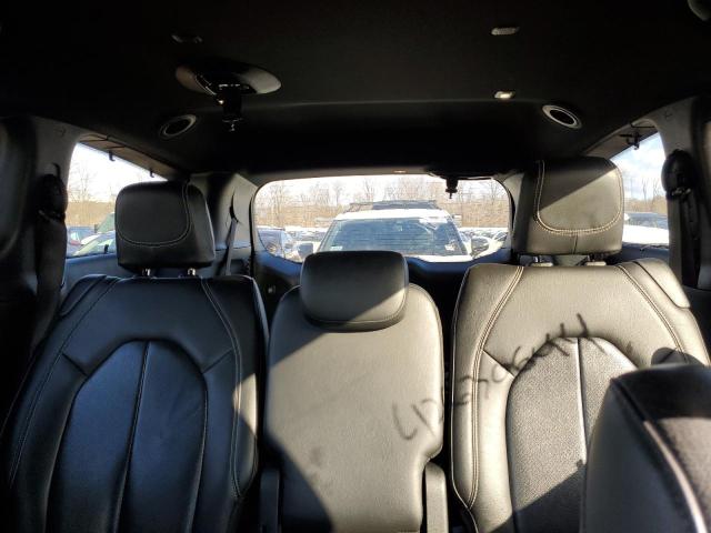 2C4RC1EG7JR306324 - 2018 CHRYSLER PACIFICA TOURING L PLUS BLACK photo 10