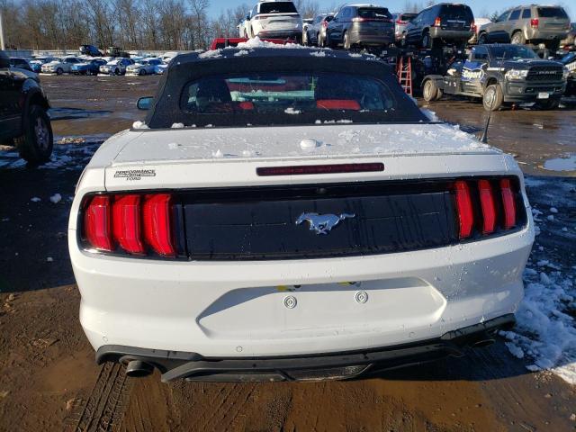 1FATP8UH8M5129366 - 2021 FORD MUSTANG WHITE photo 6