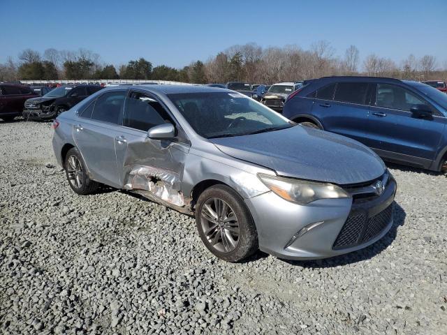 4T1BF1FKXGU125978 - 2016 TOYOTA CAMRY LE SILVER photo 4