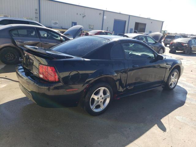 1FAFP4042YF246613 - 2000 FORD MUSTANG BLACK photo 3