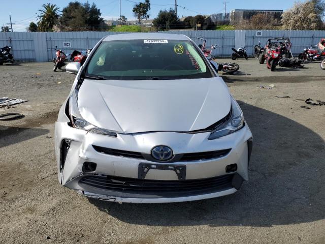 JTDKARFU2K3090676 - 2019 TOYOTA PRIUS SILVER photo 5