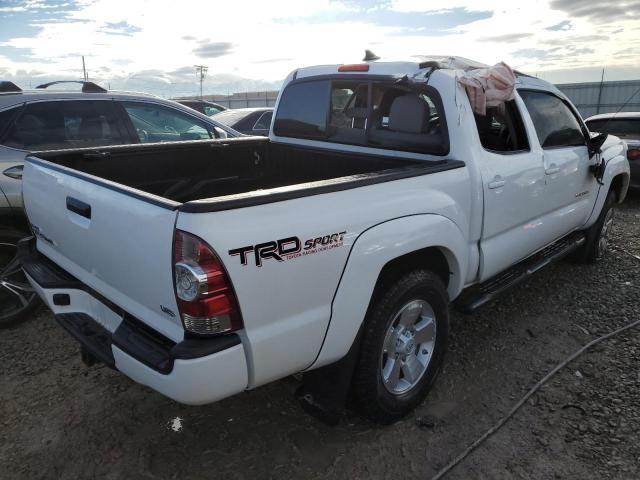 3TMLU4EN2FM171027 - 2015 TOYOTA TACOMA DOUBLE CAB WHITE photo 3