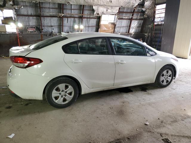 3KPFK4A73HE061806 - 2017 KIA FORTE LX WHITE photo 3