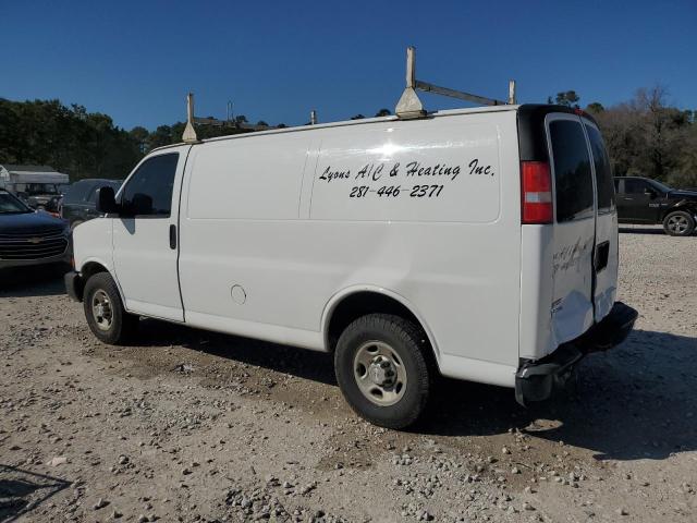 1GCWGAFF4G1305027 - 2016 CHEVROLET EXPRESS G2 WHITE photo 2