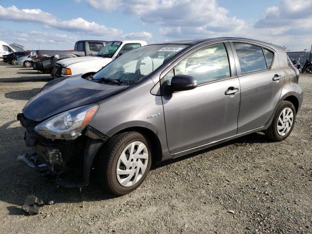 JTDKDTB3XF1109574 - 2015 TOYOTA PRIUS C GRAY photo 1