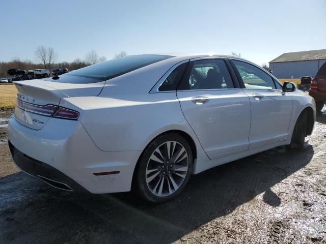 3LN6L5F90JR603855 - 2018 LINCOLN MKZ RESERVE WHITE photo 3