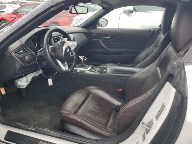 WBALL5C54DJ103797 - 2013 BMW Z4 SDRIVE28I WHITE photo 7
