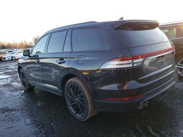 5LM5J7XC3PGL24839 - 2023 LINCOLN AVIATOR RESERVE BLACK photo 2