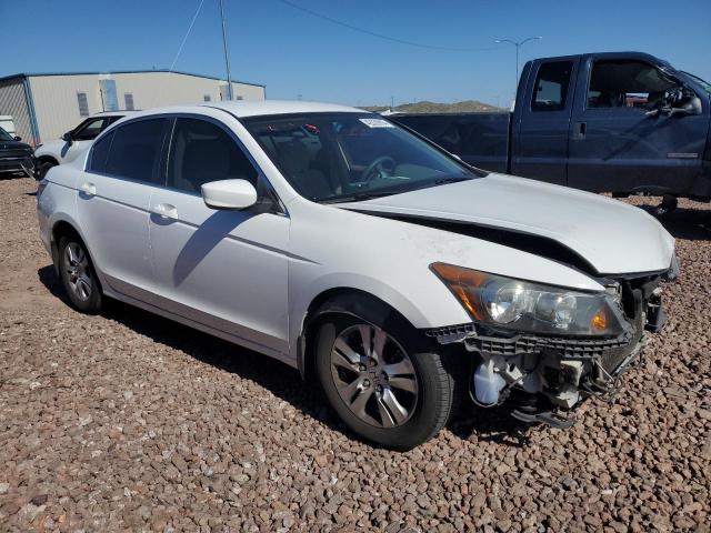 1HGCP26449A149390 - 2009 HONDA ACCORD LXP WHITE photo 4