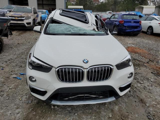 WBXHU7C58K5N48652 - 2019 BMW X1 SDRIVE28I WHITE photo 5