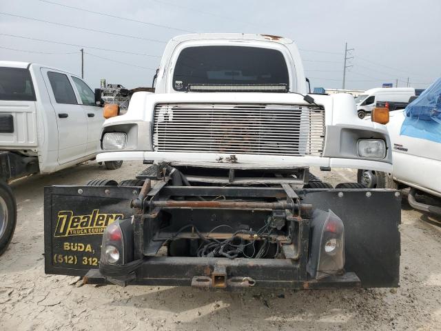 1GBE4E1235F533203 - 2005 CHEVROLET C4500 C4E042 WHITE photo 6