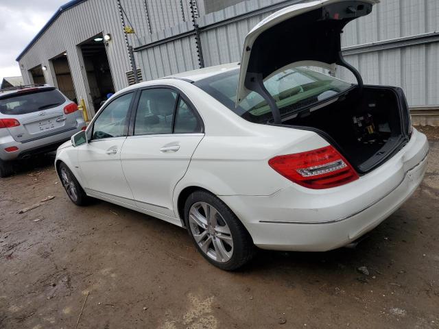 WDDGF4HB2CA639219 - 2012 MERCEDES-BENZ C 250 WHITE photo 2