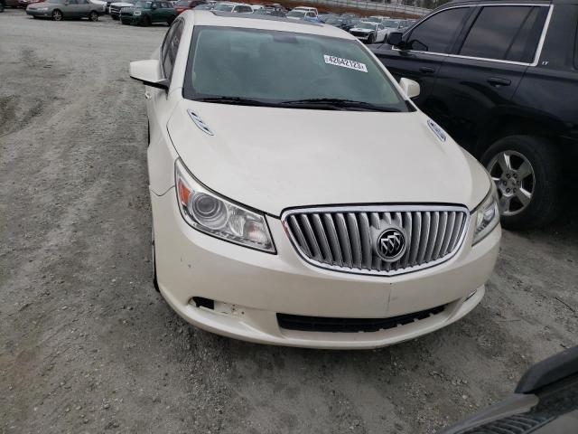 1G4GE5GV9AF265444 - 2010 BUICK LACROSSE CXS CREAM photo 5