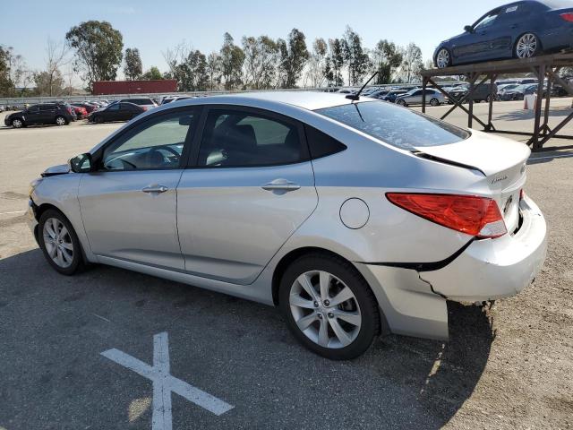 KMHCU4AE6DU315334 - 2013 HYUNDAI ACCENT GLS SILVER photo 2