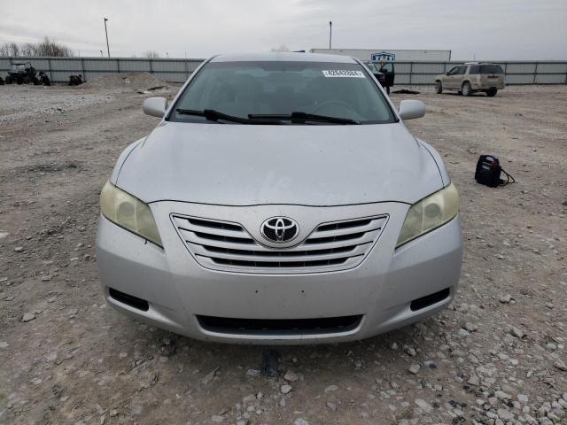 4T1BE46K07U139294 - 2007 TOYOTA CAMRY CE SILVER photo 5