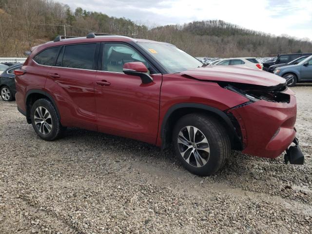 5TDGZRBH4MS073807 - 2021 TOYOTA HIGHLANDER XLE RED photo 4