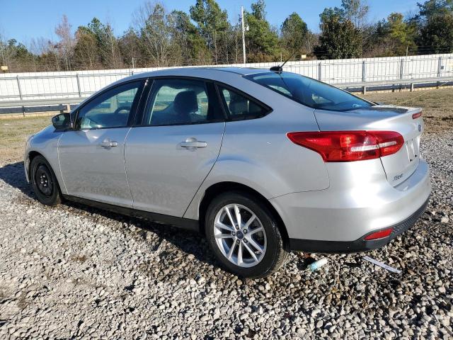 1FADP3FE1JL210792 - 2018 FORD FOCUS SE SILVER photo 2