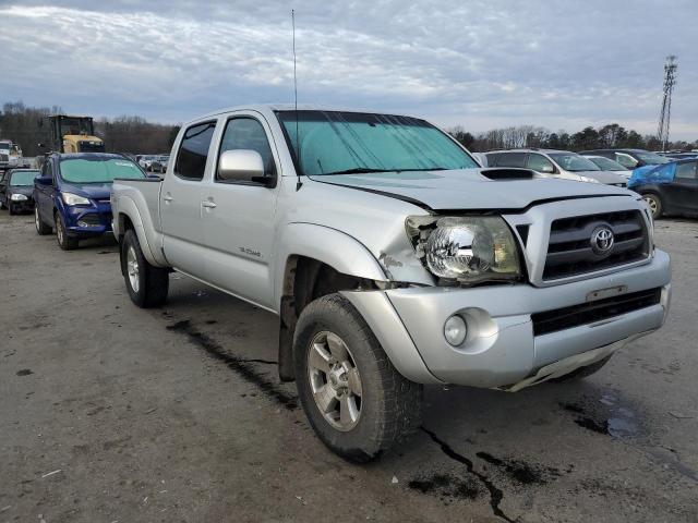 3TMMU52N79M012331 - 2009 TOYOTA TACOMA DOUBLE CAB LONG BED SILVER photo 4