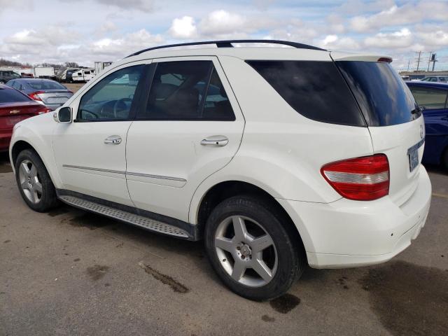 4JGBB72E38A375239 - 2008 MERCEDES-BENZ ML 550 WHITE photo 2