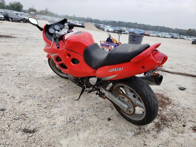 JS1GN79A0Y2103062 - 2000 SUZUKI GSX600 F RED photo 3