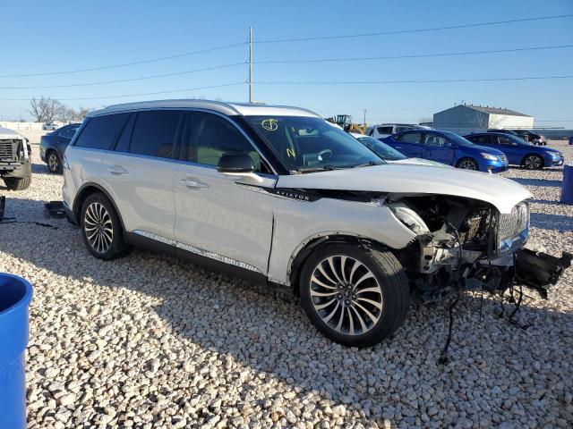 5LM5J7WC1LGL24849 - 2020 LINCOLN AVIATOR RESERVE WHITE photo 4