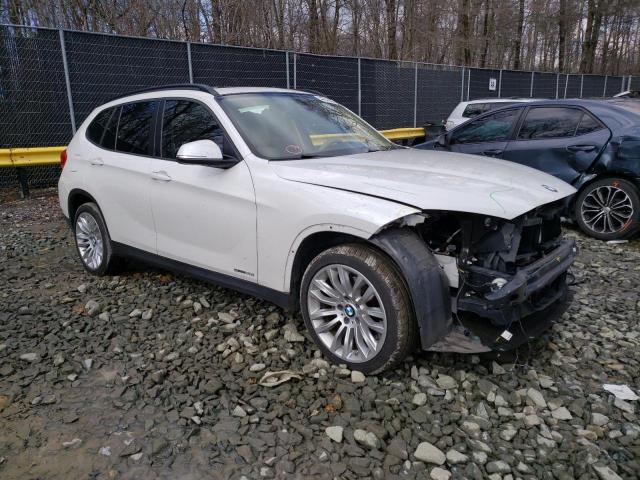 WBAVM1C52FV319366 - 2015 BMW X1 SDRIVE28I WHITE photo 4