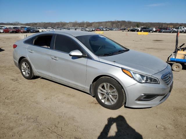 5NPE24AF6GH412852 - 2016 HYUNDAI SONATA SE SILVER photo 4