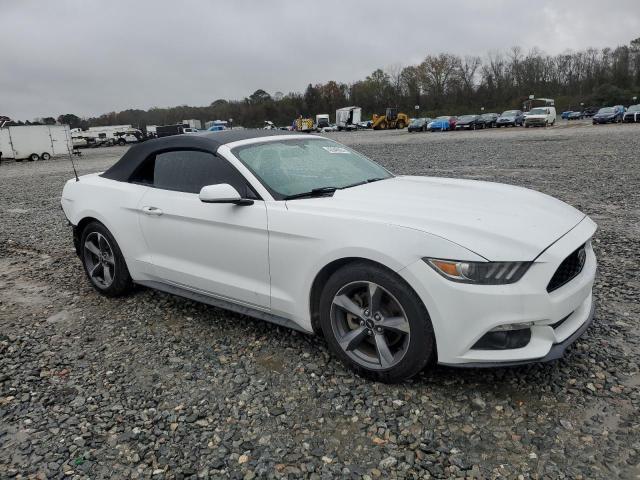 1FATP8EMXF5336050 - 2015 FORD MUSTANG WHITE photo 4