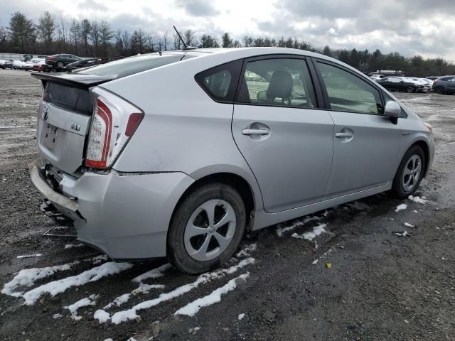 JTDKN3DU3F1903870 - 2015 TOYOTA PRIUS SILVER photo 3