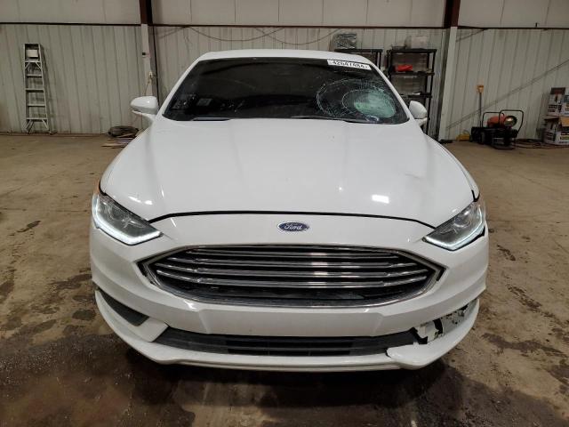 3FA6P0H75HR286436 - 2017 FORD FUSION SE WHITE photo 5