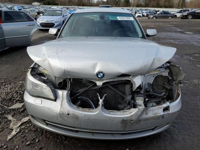 WBANV13588CZ57200 - 2008 BMW 528 XI SILVER photo 5