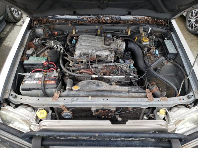 JN8DR09Y31W599348 - 2001 NISSAN PATHFINDER LE თაფლისფერი ფოტო 12