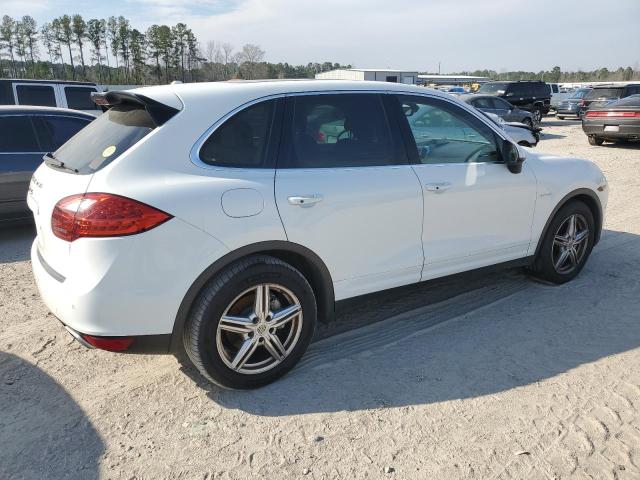 WP1AE2A2XELA51138 - 2014 PORSCHE CAYENNE S HYBRID WHITE photo 3