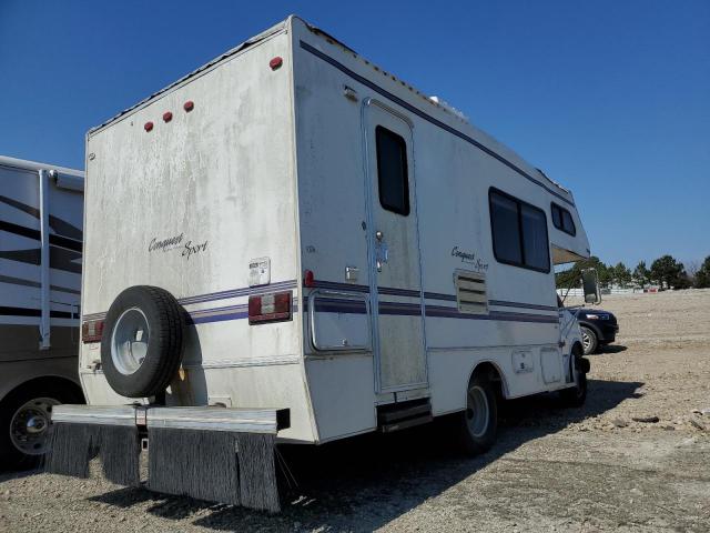 1GBJG31JXX1104206 - 1999 CHEVROLET EXPRESS G3 WHITE photo 4