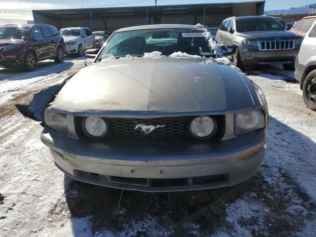 1ZVHT82H495119937 - 2009 FORD MUSTANG GT GRAY photo 5