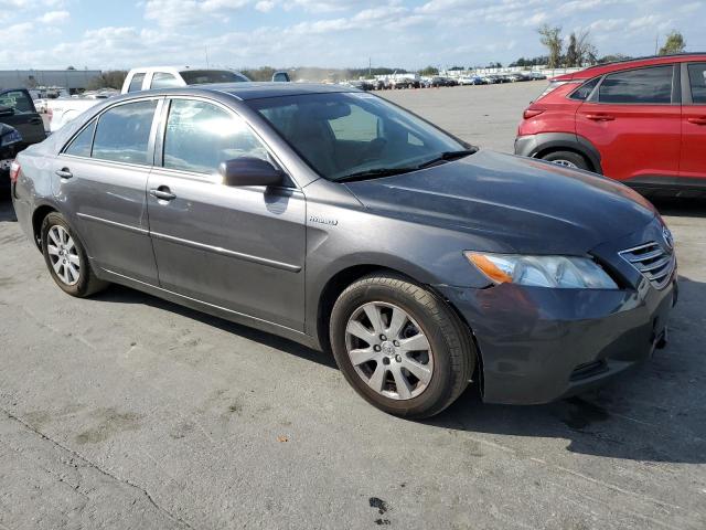 JTNBB46K073033782 - 2007 TOYOTA CAMRY HYBRID GRAY photo 4