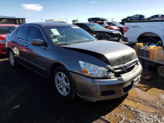 1HGCM56826A017754 - 2006 HONDA ACCORD EX GRAY photo 4