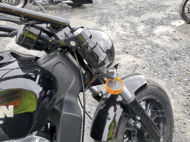 56KMTB000J3125188 - 2018 INDIAN MOTORCYCLE CO. SCOUT BOBBER BLACK photo 9